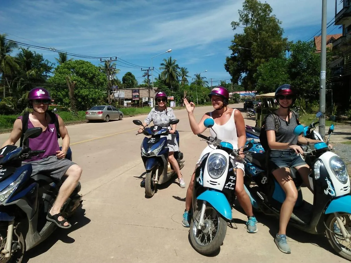 Hub Of Joys Hostel Ko Lanta