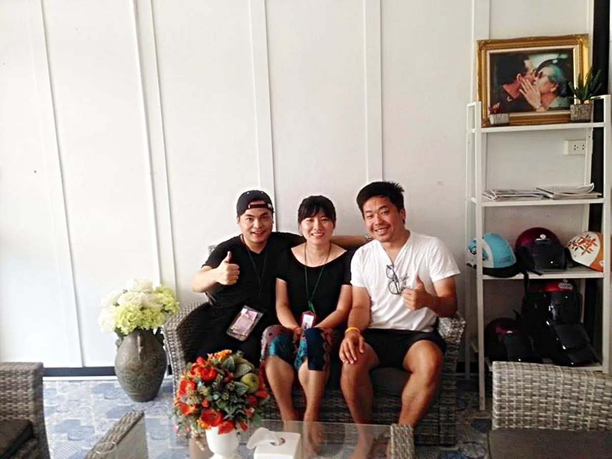 Hub Of Joys Hostel Ko Lanta Tayland